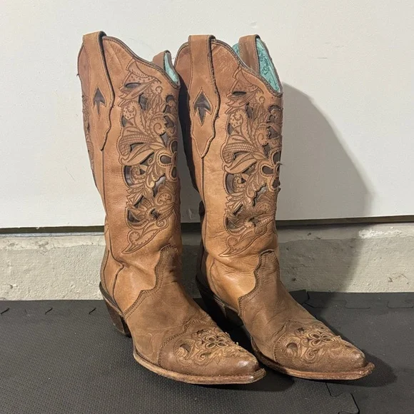 Embroidered Tan Leather Heeled Boots - Picture 1 of 1